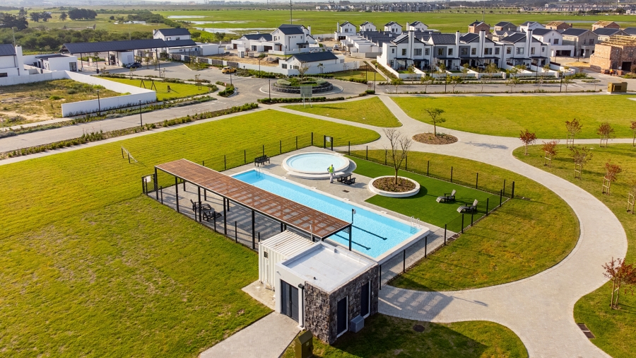 3 Bedroom Property for Sale in Le Coste Estate Western Cape